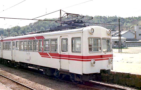 下津井電鉄の電車についての略解